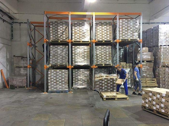 Глубинный тип хранения организован на складе мясоперерабатывающего завода в Самаре